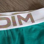 Gros plan ceinture irisée boxer metallic DIM