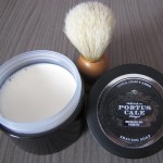 savon de rasage Portus Cale Black Edition et blaireau