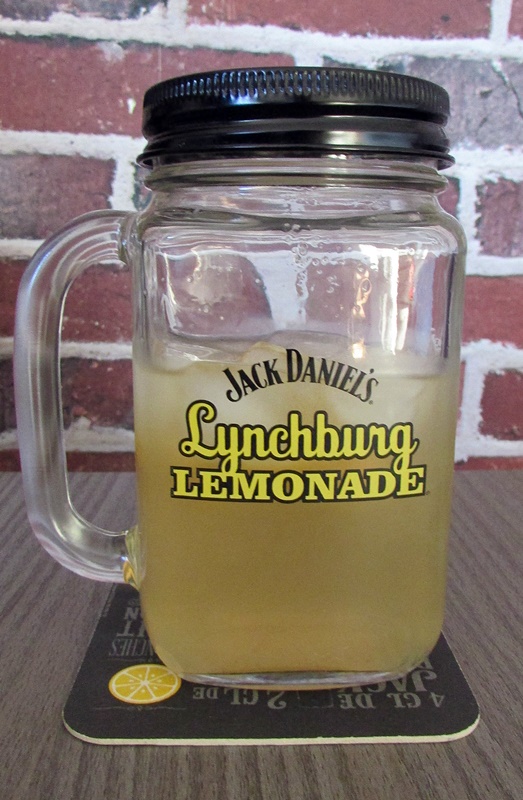 Mason Jar lynchburg lemonade