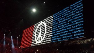hommage attentats paris par U2
