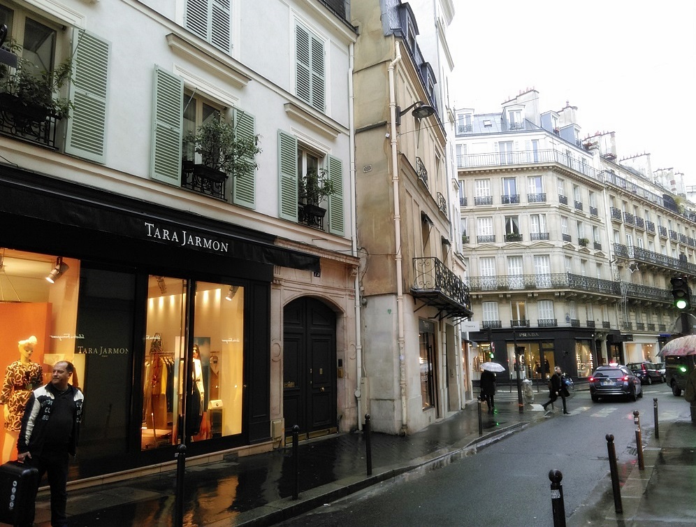 Rue des Saint Pères Paris