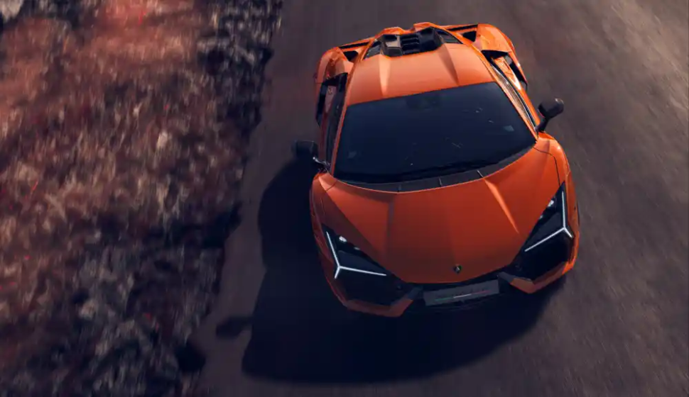 Lamborghini Revuelto vue de dessus