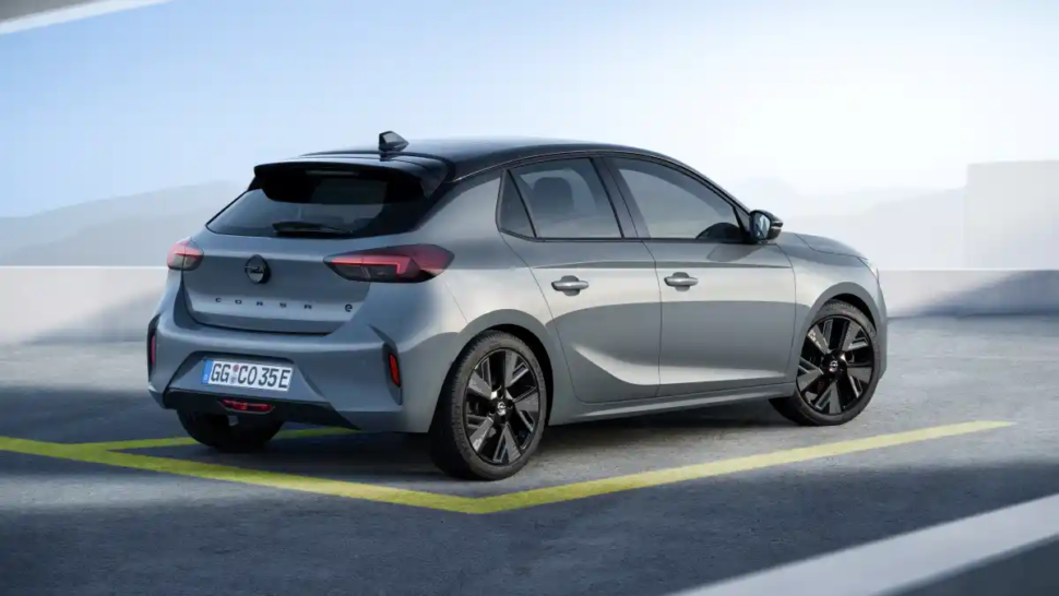Opel Corsa Electric vue arrière